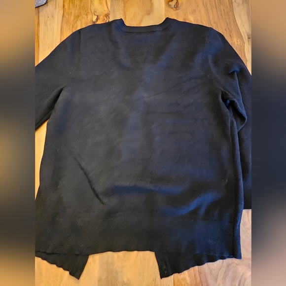 Black vest - Picture 3 of 3